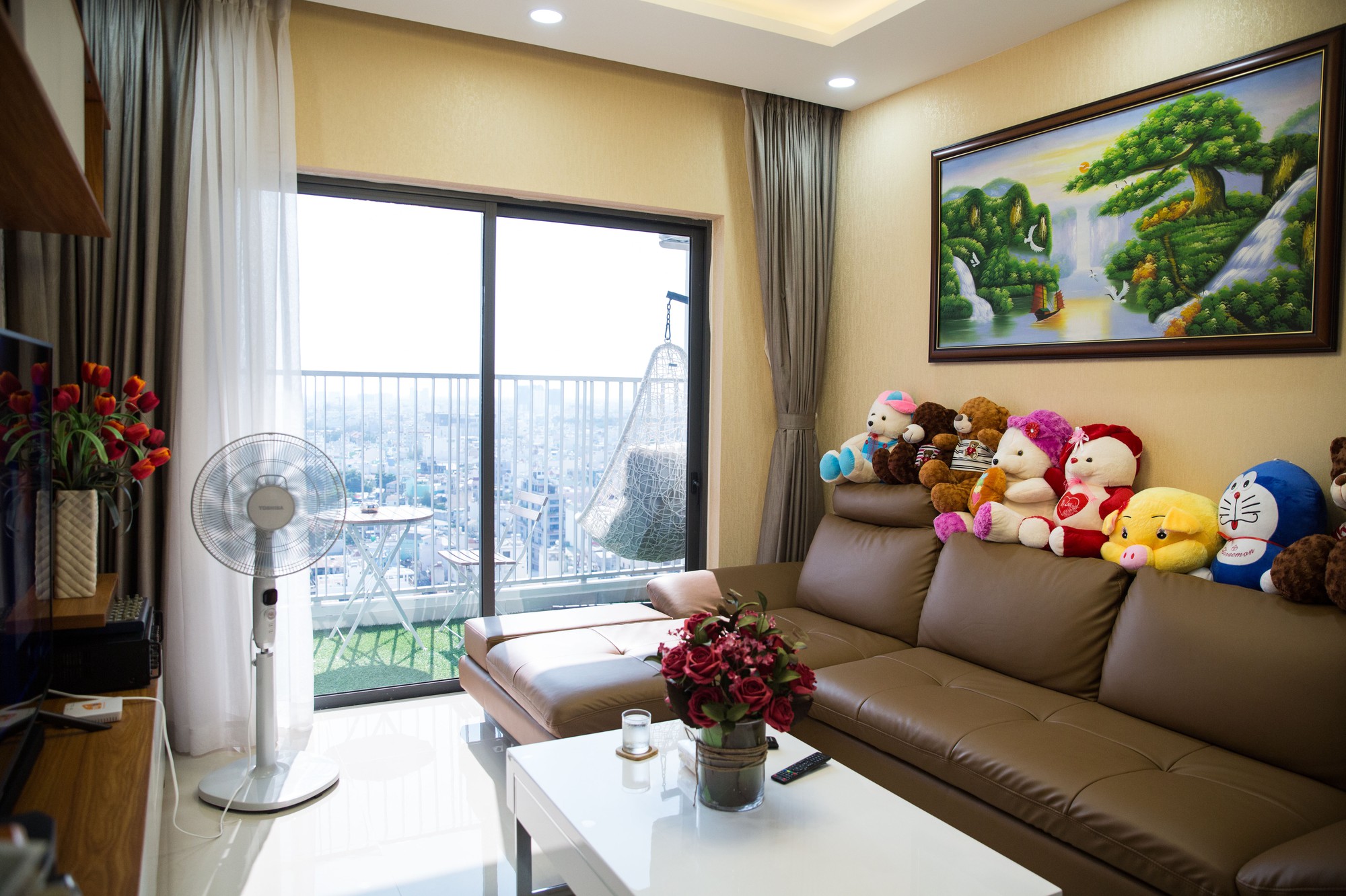 Diễn viên Minh Luân tự hào khoe căn hộ rộng 100 m2 sau 10 năm lập nghiệp ở TP HCM - Ảnh 9. Diễn viên Minh Luân tự hào khoe căn hộ rộng 100 m2 sau 10 năm lập nghiệp ở TP HCM - Ảnh 9.