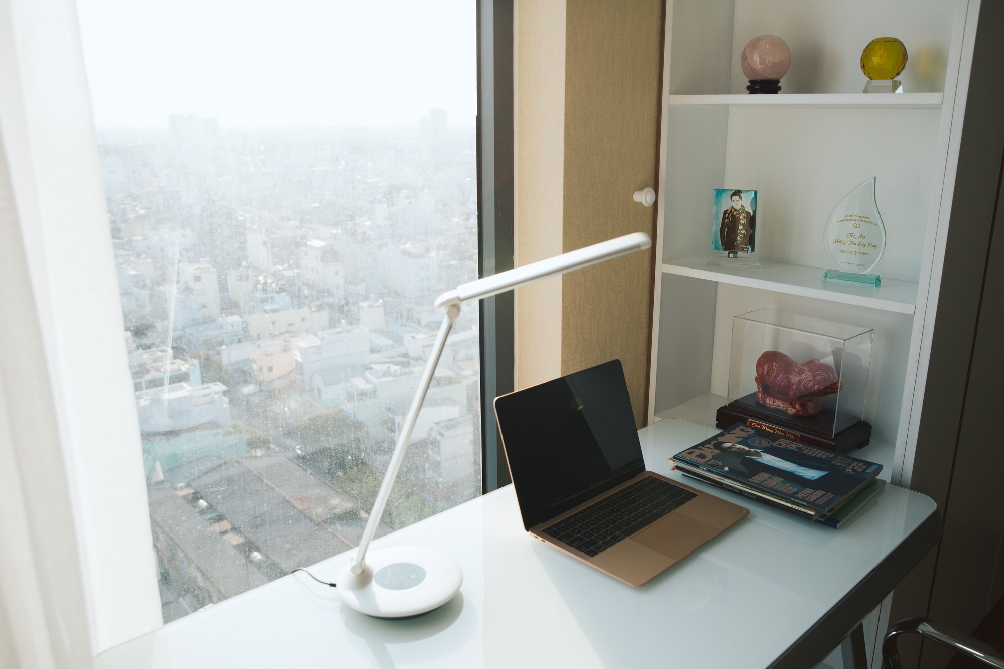 Diễn viên Minh Luân tự hào khoe căn hộ rộng 100 m2 sau 10 năm lập nghiệp ở TP HCM - Ảnh 8. Diễn viên Minh Luân tự hào khoe căn hộ rộng 100 m2 sau 10 năm lập nghiệp ở TP HCM - Ảnh 8.