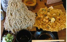 Chảo đồ ăn 'khổng lồ' của bà Tân chưa là gì so với những món ăn này tại Nhật Bản