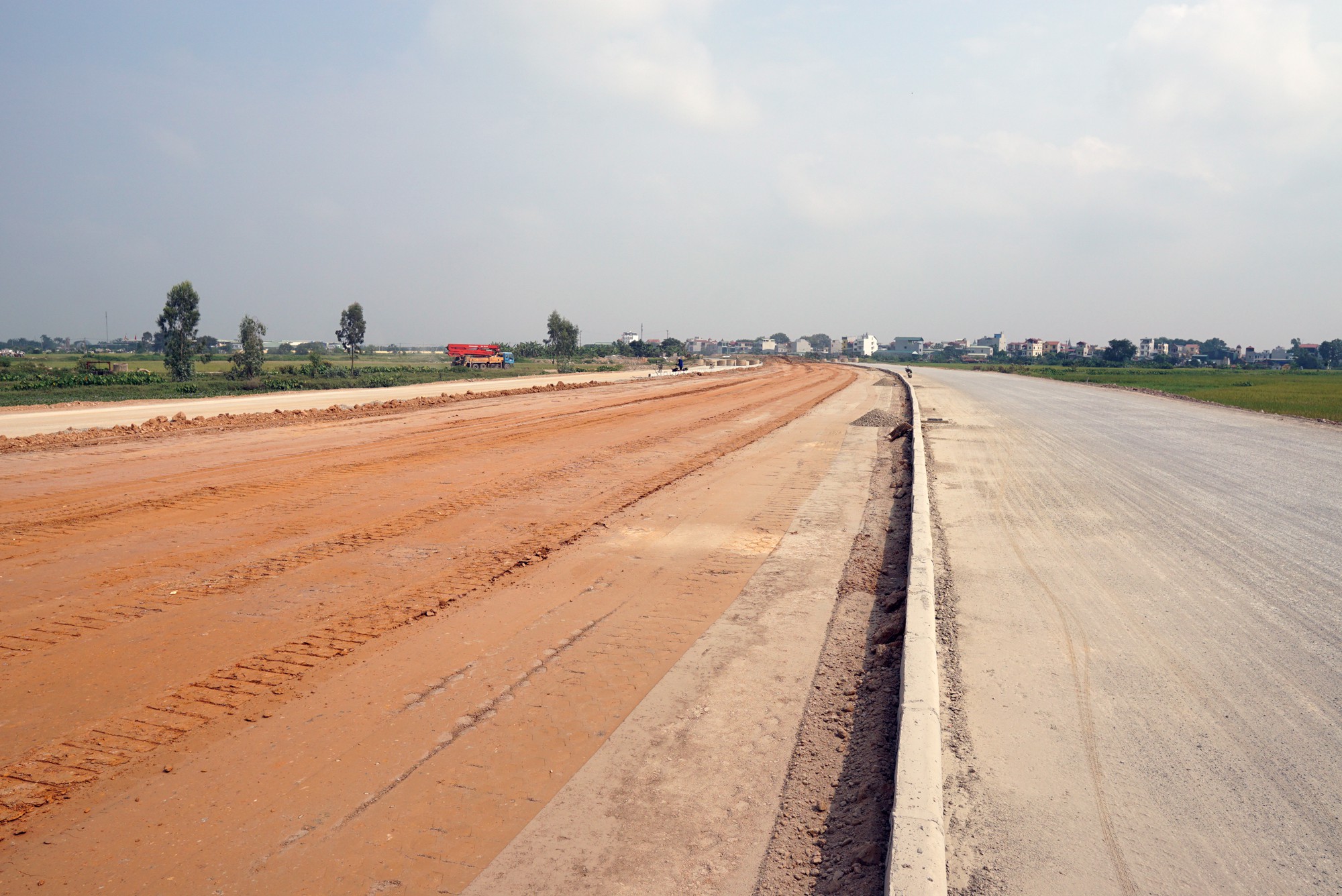 Loạt dự án đường sắt đô thị chậm tiến độ: Một phần nguyên nhân do... thiếu kinh nghiệm - Ảnh 1. Loạt dự án đường sắt đô thị chậm tiến độ: Một phần nguyên nhân do... thiếu kinh nghiệm - Ảnh 1.
