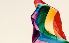 Tâm sự LGBT: Tôi đã từng tự tin về chính mình cho đến khi mọi người nói tôi là kẻ không bình thường