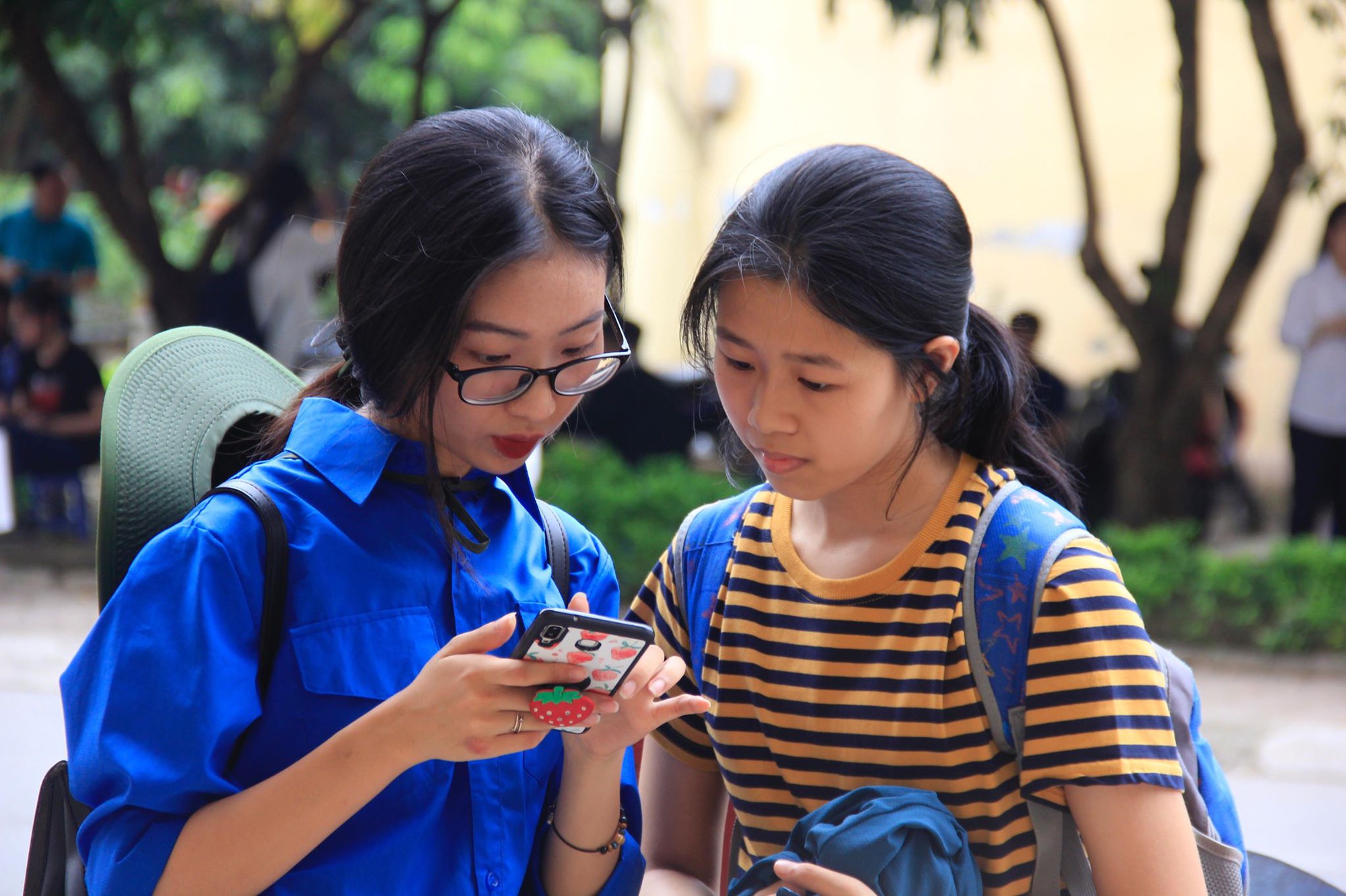 Đề Toán điều kiện thi vào lớp 10 THPT chuyên Sư phạm Hà Nội năm 2019: Sẽ có nhiều điểm 9, 10 - Ảnh 2.