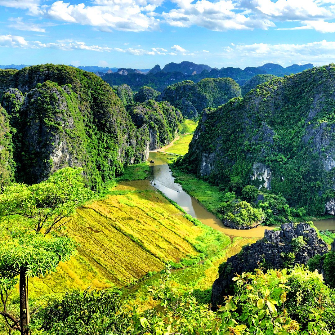 Ngắm trọn mùa vàng Tam Cốc tại Vạn Lý Trường Thành Việt Nam - Ảnh 4. Ngắm trọn mùa vàng Tam Cốc tại Vạn Lý Trường Thành Việt Nam - Ảnh 4.