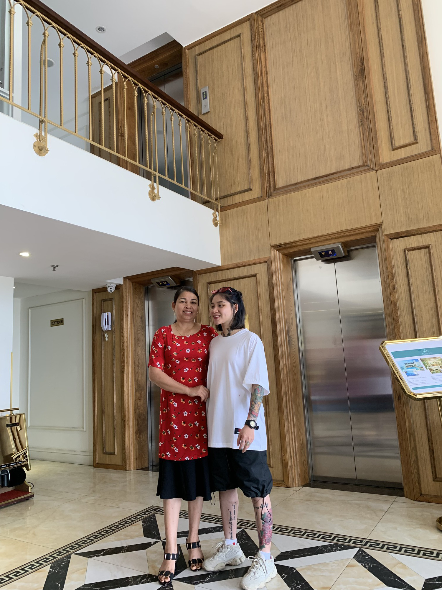 Hé lộ những bí mật đằng sau cuộc sống hạnh phúc của cặp đôi đồng tính Bích Thuận - Đỗ Quỳnh - Ảnh 4. Hé lộ những bí mật đằng sau cuộc sống hạnh phúc của cặp đôi đồng tính Bích Thuận - Đỗ Quỳnh - Ảnh 4.