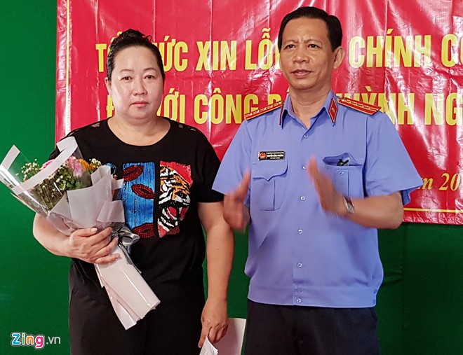 VKS tỉnh Sóc Trăng xin lỗi công khai nữ hoàng lục bình - Ảnh 1. VKS tỉnh Sóc Trăng xin lỗi công khai nữ hoàng lục bình - Ảnh 1.