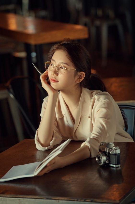 Tử vi ngày mai (31/5) về công việc của 12 cung hoàng đạo: Song Tử lo lắng, Thiên Bình tự vệ - Ảnh 2.