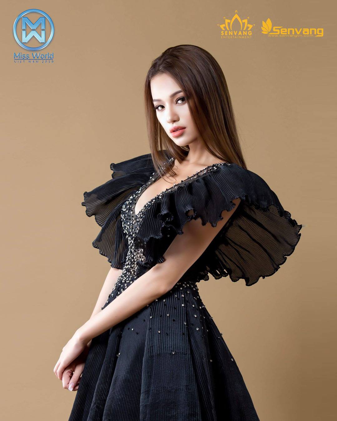 Lộ diện những thí sinh đầu tiên của Hoa hậu Thế giới Việt Nam 2019 - Ảnh 12. Lộ diện những thí sinh đầu tiên của Hoa hậu Thế giới Việt Nam 2019 - Ảnh 12.