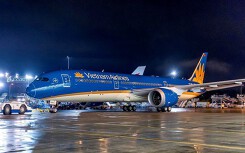 Bị tố delay cả chuyến bay hơn 200 hành khách để chờ một người: Vietnam Airlines nói gì?