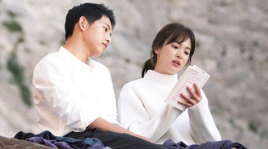 Song Joong Ki lên tiếng về tin đồn ngoại tình, hôn nhân trục trặc - Ảnh 3. Song Joong Ki lên tiếng về tin đồn ngoại tình, hôn nhân trục trặc - Ảnh 3.