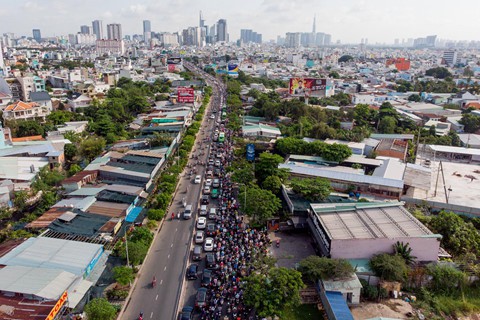 Hai trục đường khốn khổ, gây ám ảnh vì kẹt xe ở quận 7, TP HCM - Ảnh 5. Hai trục đường khốn khổ, gây ám ảnh vì kẹt xe ở quận 7, TP HCM - Ảnh 5.