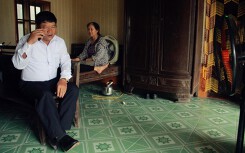 Gia đình Đoàn Thị Hương chuẩn bị lên Hà Nội đón con gái về