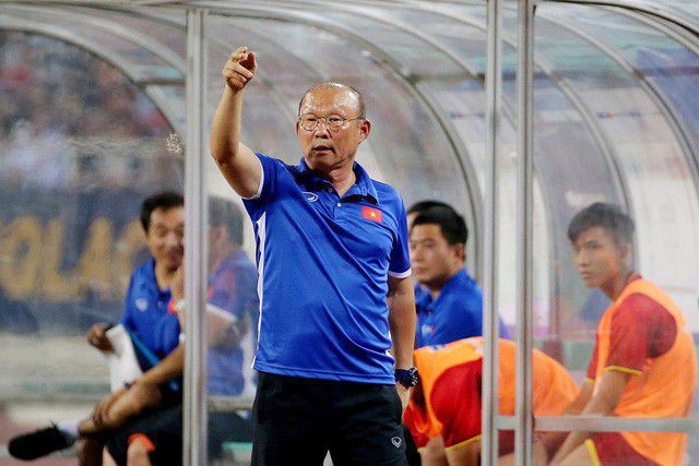 HLV Park Hang Seo: HCV SEA Games là một thách thức lớn - Ảnh 1. HLV Park Hang Seo: HCV SEA Games là một thách thức lớn - Ảnh 1.