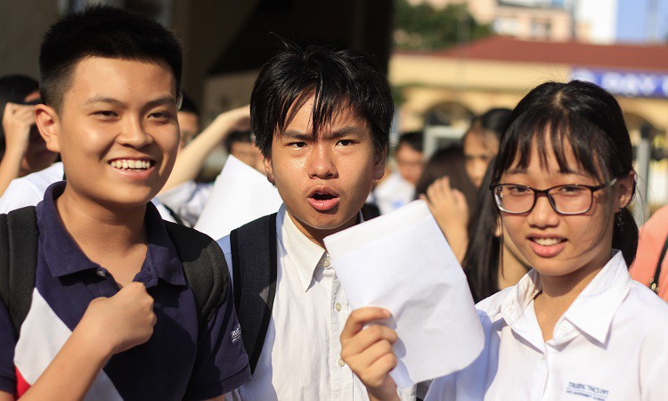 Thông tin tuyển sinh 2019 (3/5): Hơn 34.000 học sinh Hà Nội không được vào lớp 10 công lập, cẩn trọng khi điều chỉnh nguyện vọng lớp 10 - Ảnh 2.