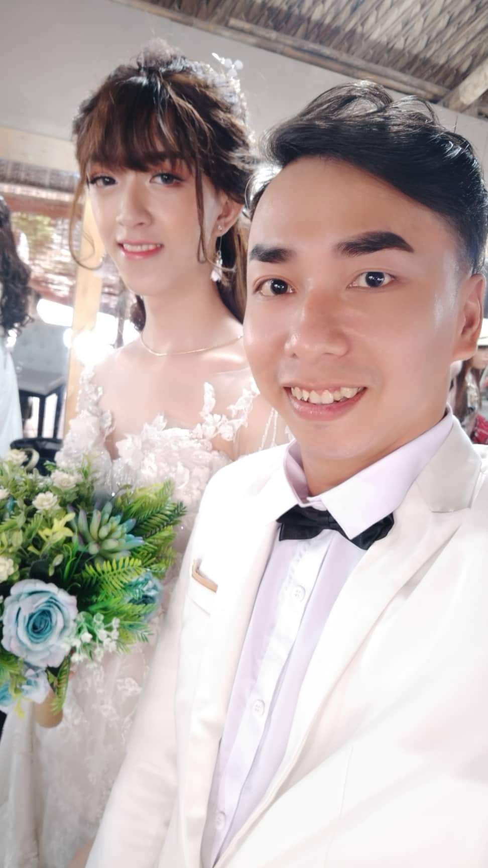 Bộ ảnh cưới của chàng trai thẳng và cô gái chuyển giới tại Bến Tre khiến cộng đồng mạng chú ý - Ảnh 5. Bộ ảnh cưới của chàng trai thẳng và cô gái chuyển giới tại Bến Tre khiến cộng đồng mạng chú ý - Ảnh 5.