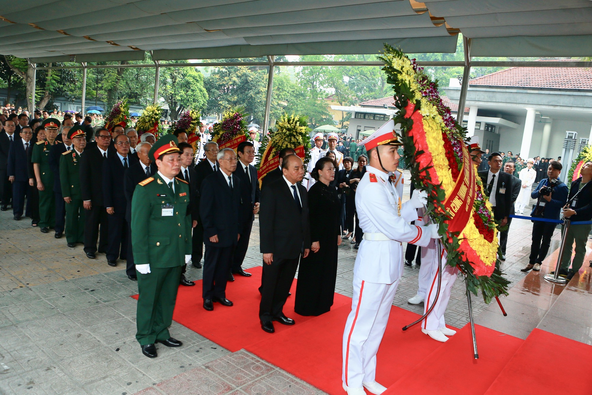 Cử hành Lễ Quốc tang nguyên Chủ tịch nước Lê Đức Anh - Ảnh 2. Cử hành Lễ Quốc tang nguyên Chủ tịch nước Lê Đức Anh - Ảnh 2.