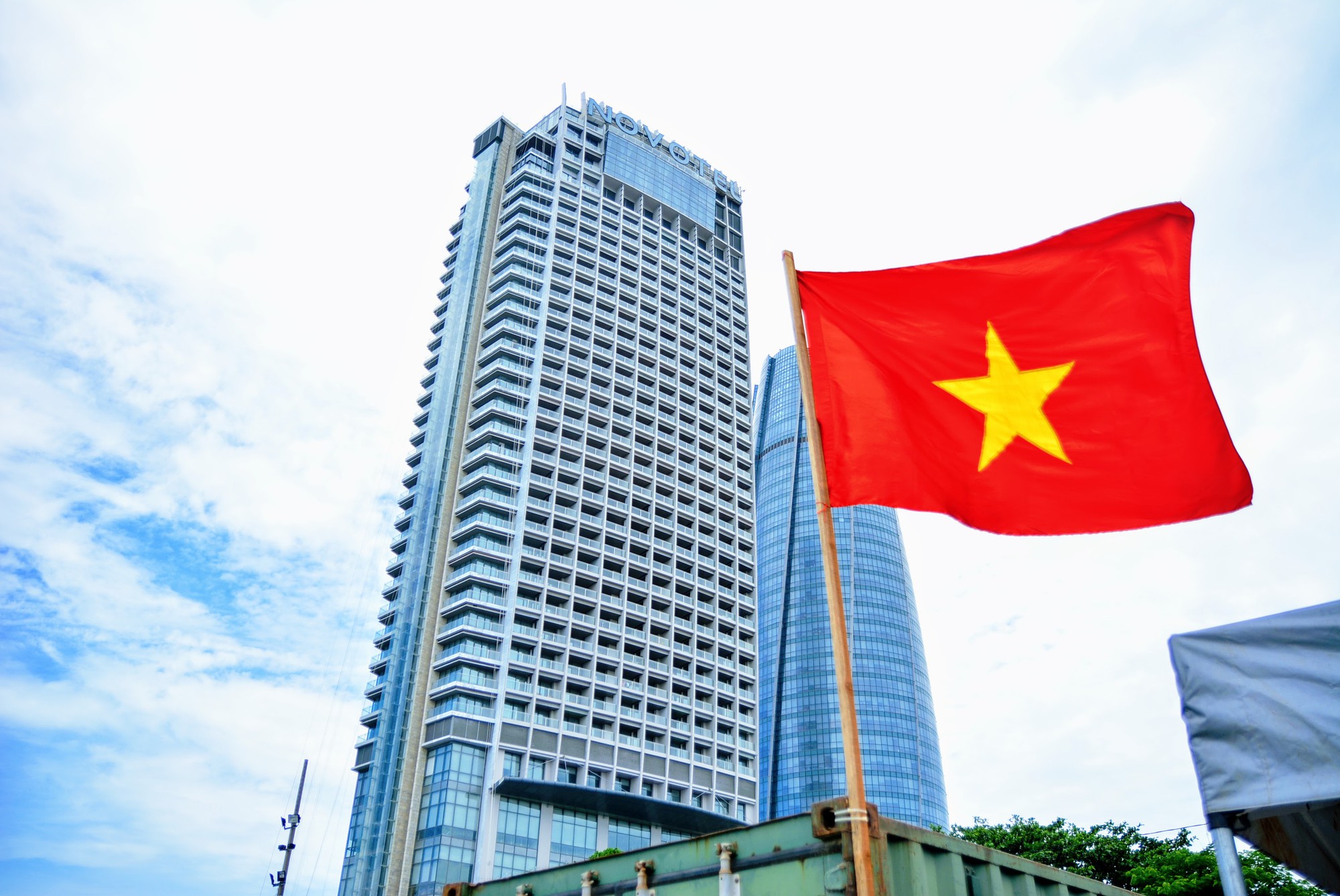 Đột nhập trận địa pháo hoa đội Việt Nam - Nga trước màn khai mạc Lễ hội pháo hoa Quốc tế Đà Nẵng 2019 - Ảnh 2. Đột nhập trận địa pháo hoa đội Việt Nam - Nga trước màn khai mạc Lễ hội pháo hoa Quốc tế Đà Nẵng 2019 - Ảnh 2.