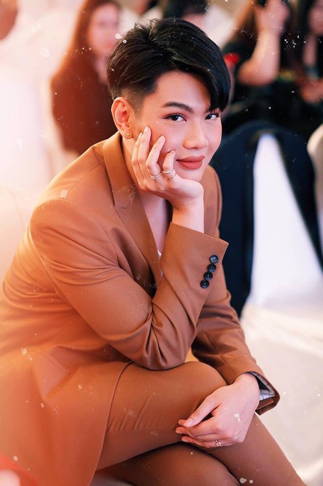 Đào Bá Lộc bị bạn trai đồng giới nhận xét Em giống mẹ anh - Ảnh 2. Đào Bá Lộc bị bạn trai đồng giới nhận xét Em giống mẹ anh - Ảnh 2.