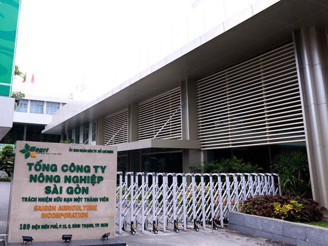 Ông Lê Tấn Hùng bị kỷ luật ‘hạ bậc lương’ - Ảnh 1. Ông Lê Tấn Hùng bị kỷ luật ‘hạ bậc lương’ - Ảnh 1.