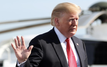 TT Trump sẽ tăng thuế quan đối với Mexico vì tình trạng nhập cư bất hợp pháp
