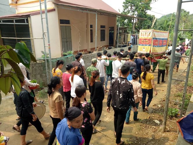 Thanh Hóa: Thương tiễn học trò nghèo bị đâm tử vong tại lớp học - Ảnh 2. Thanh Hóa: Thương tiễn học trò nghèo bị đâm tử vong tại lớp học - Ảnh 2.