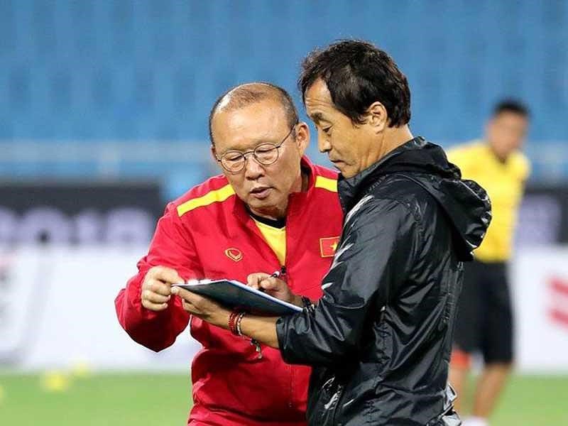 Thầy Park xắn tay vào chiến dịch SEA Games và World Cup - Ảnh 2. Thầy Park xắn tay vào chiến dịch SEA Games và World Cup - Ảnh 2.