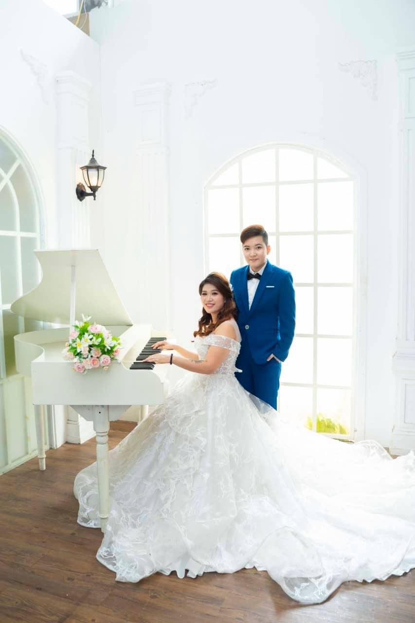 Chuyện tình của cặp đồng tính nữ: Chụp ảnh cưới trước rồi xin phép ba mẹ - Ảnh 16. Chuyện tình của cặp đồng tính nữ: Chụp ảnh cưới trước rồi xin phép ba mẹ - Ảnh 16.