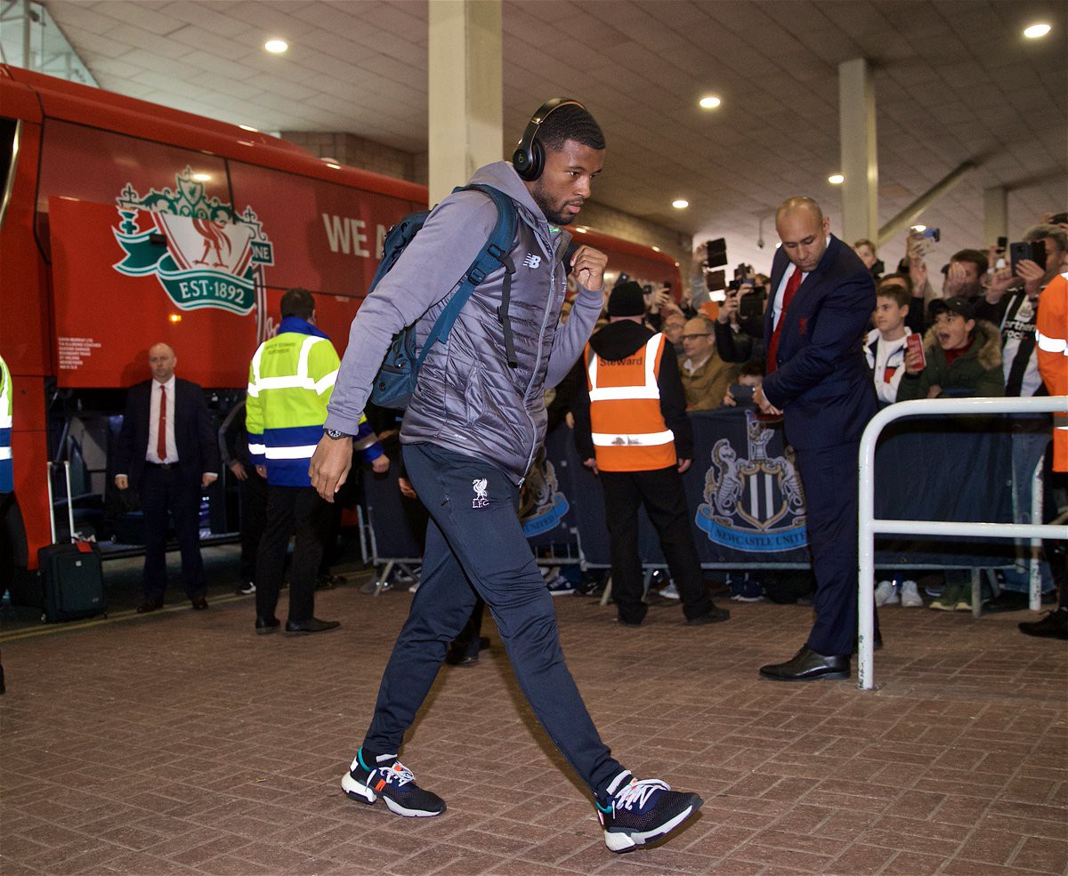 Salah chấn thương, siêu dự bị lên tiếng, Liverpool thắng nhọc Newcastle - Ảnh 5. Salah chấn thương, siêu dự bị lên tiếng, Liverpool thắng nhọc Newcastle - Ảnh 5.