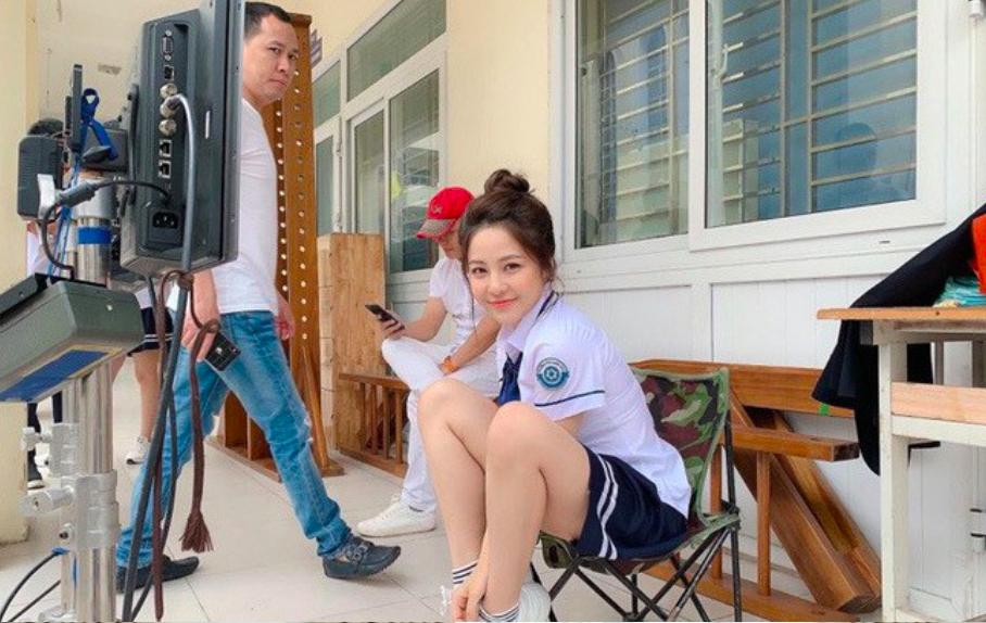 Sau nghi vấn clip nóng, hot girl Trâm Anh tiếp tục bị cắt sóng trên VTV - Ảnh 2. Sau nghi vấn clip nóng, hot girl Trâm Anh tiếp tục bị cắt sóng trên VTV - Ảnh 2.