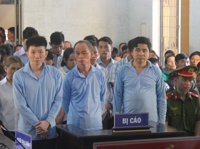 Nguyên cán bộ ngân hàng chiếm đoạt 114 tỉ đồng nhận án tử hình - Ảnh 1. Nguyên cán bộ ngân hàng chiếm đoạt 114 tỉ đồng nhận án tử hình - Ảnh 1.