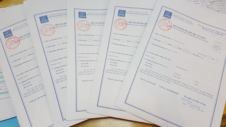 ĐHQG Hà Nội phát hành hồ sơ dự tuyển vào lớp 6 THCS Ngoại ngữ năm 2019-2020 - Ảnh 1. ĐHQG Hà Nội phát hành hồ sơ dự tuyển vào lớp 6 THCS Ngoại ngữ năm 2019-2020 - Ảnh 1.