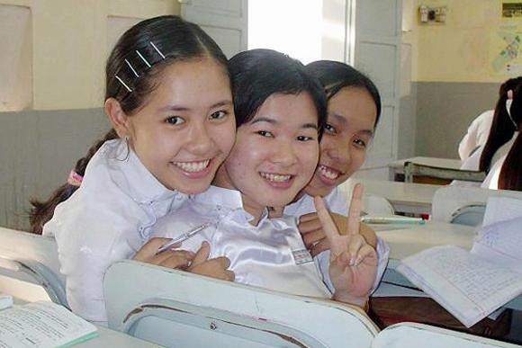 Ngây ngất vẻ đẹp thời nữ sinh của mĩ nhân Việt - Ảnh 1. Ngây ngất vẻ đẹp thời nữ sinh của mĩ nhân Việt - Ảnh 1.