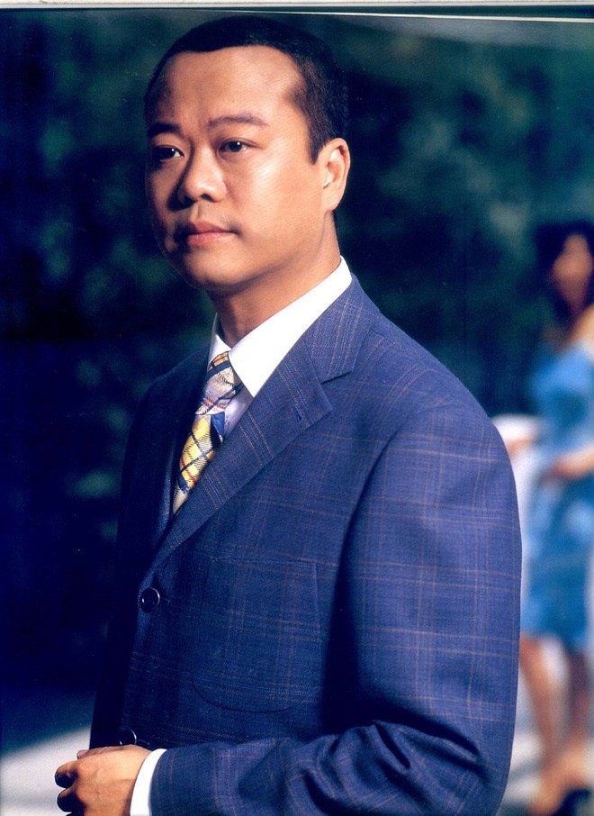 Anh cả TVB Âu Dương Chấn Hoa: Hôn nhân không con cái, chống chọi bạo bệnh tuổi xế chiều - Ảnh 1. Anh cả TVB Âu Dương Chấn Hoa: Hôn nhân không con cái, chống chọi bạo bệnh tuổi xế chiều - Ảnh 1.