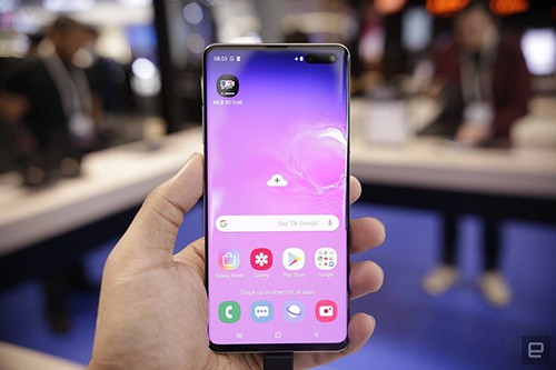TP HCM đề xuất đánh thuế tiêu thụ đặc biệt với điện thoại di động - Ảnh 1. TP HCM đề xuất đánh thuế tiêu thụ đặc biệt với điện thoại di động - Ảnh 1.