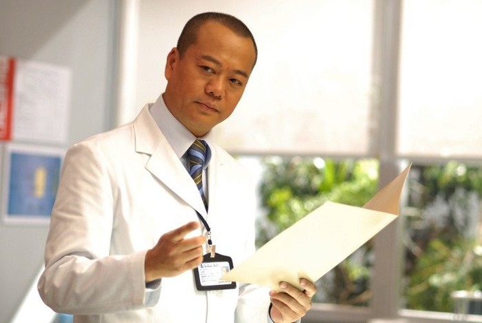 Anh cả TVB Âu Dương Chấn Hoa: Hôn nhân không con cái, chống chọi bạo bệnh tuổi xế chiều - Ảnh 2. Anh cả TVB Âu Dương Chấn Hoa: Hôn nhân không con cái, chống chọi bạo bệnh tuổi xế chiều - Ảnh 2.