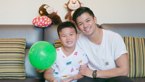 Giáo sư biết tuốt Minh Khang khiến MC Lại Văn Sâm ngả mũ thán phục ở Mặt trời bé con giờ ra sao? - Ảnh 3. Giáo sư biết tuốt Minh Khang khiến MC Lại Văn Sâm ngả mũ thán phục ở Mặt trời bé con giờ ra sao? - Ảnh 3.
