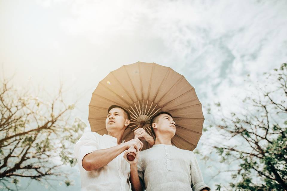 Những cặp đồng tính minh chứng cho tình yêu bền lâu của cộng đồng LGBT - Ảnh 4. Những cặp đồng tính minh chứng cho tình yêu bền lâu của cộng đồng LGBT - Ảnh 4.