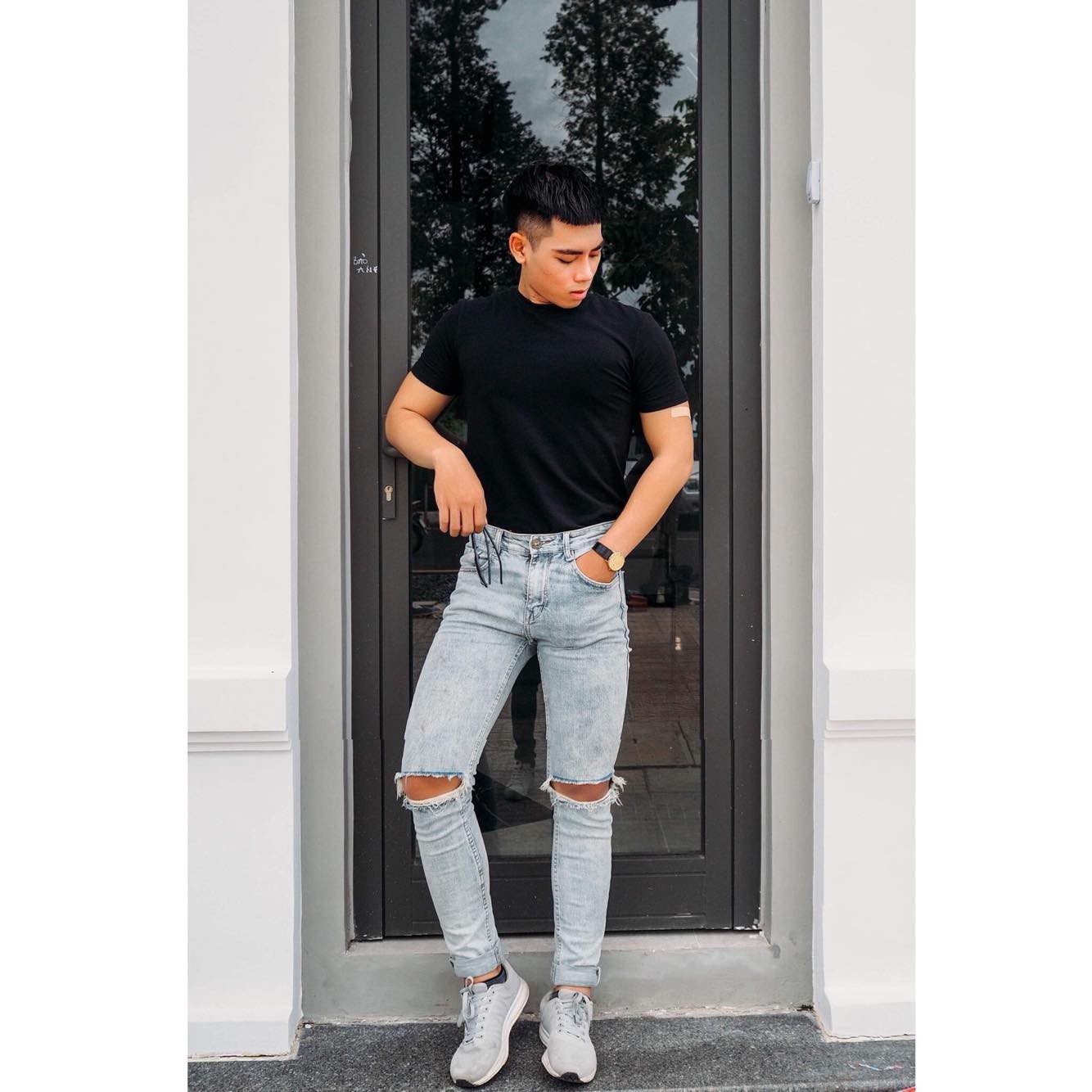 Khánh Sự - cực phẩm LGBT sở hữu những set đồ vừa đơn giản vừa thu hút - Ảnh 5.