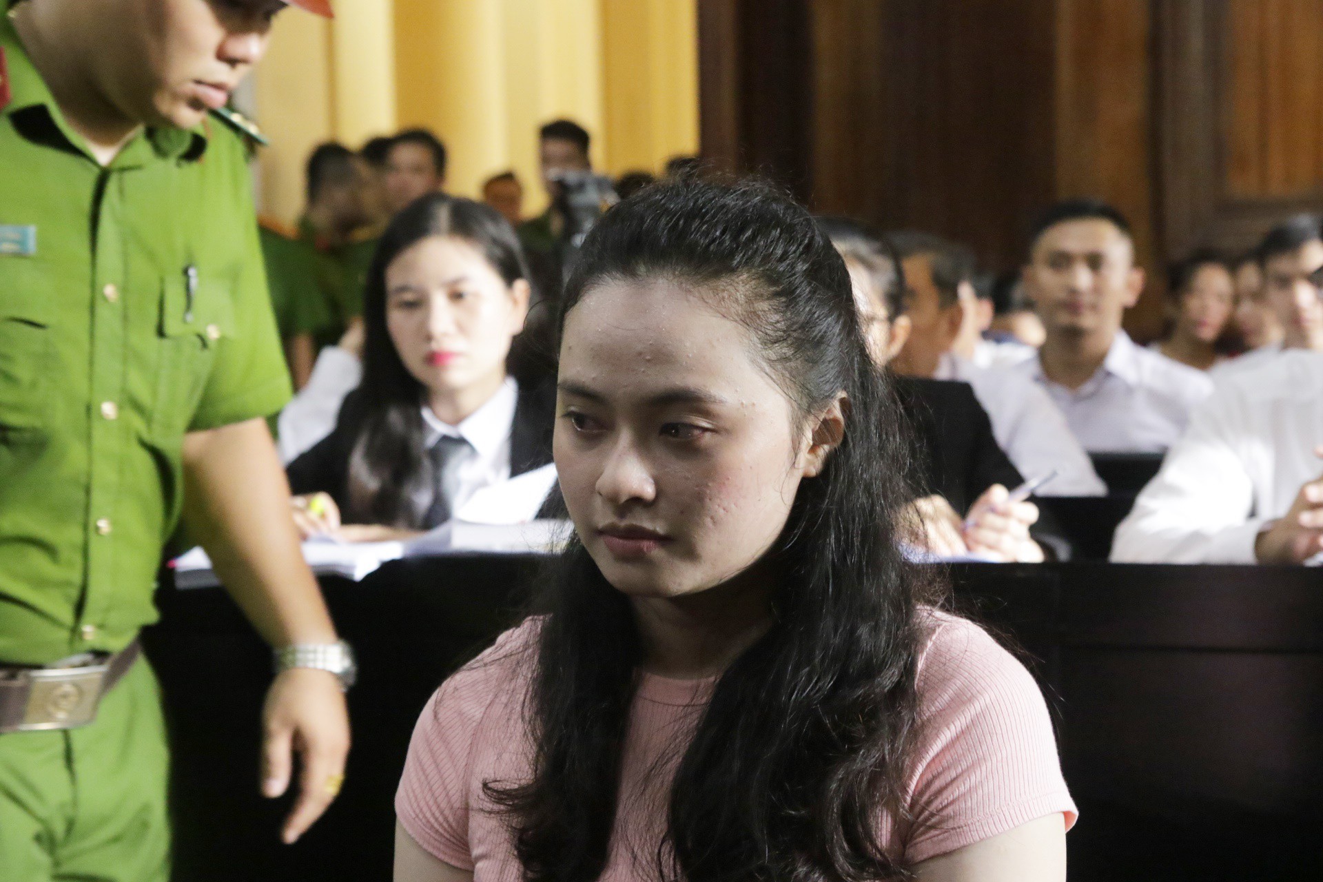 Nhan sắc một thời của hot girl Ngọc Miu đang hầu tòa cùng trùm ma túy Văn Kính Dương - Ảnh 1.