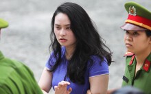 Hotgirl Ngọc Miu: Sống như vợ chồng nhưng không biết Văn Kính Dương sản xuất ma túy?