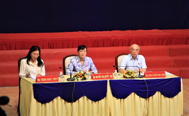 Cử tri muốn đưa chuyện Thủ Thiêm ra nghị trường Quốc hội - Ảnh 1. Cử tri muốn đưa chuyện Thủ Thiêm ra nghị trường Quốc hội - Ảnh 1.