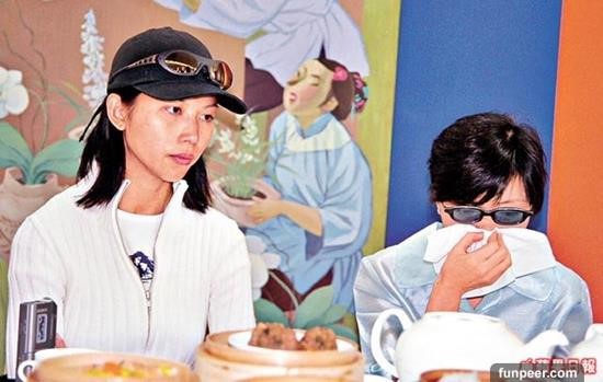 Hoa đán TVB Thái Thiếu Phân: Cái giá của hạnh phúc là tuổi thơ cơ cực và quyết định từ mặt mẹ ruột - Ảnh 7. Hoa đán TVB Thái Thiếu Phân: Cái giá của hạnh phúc là tuổi thơ cơ cực và quyết định từ mặt mẹ ruột - Ảnh 7.