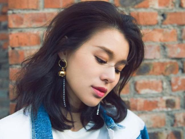 Mỹ nhân nổi tiếng Trung Quốc làm gì sau tai tiếng rò rỉ clip sex - Ảnh 8. Mỹ nhân nổi tiếng Trung Quốc làm gì sau tai tiếng rò rỉ clip sex - Ảnh 8.