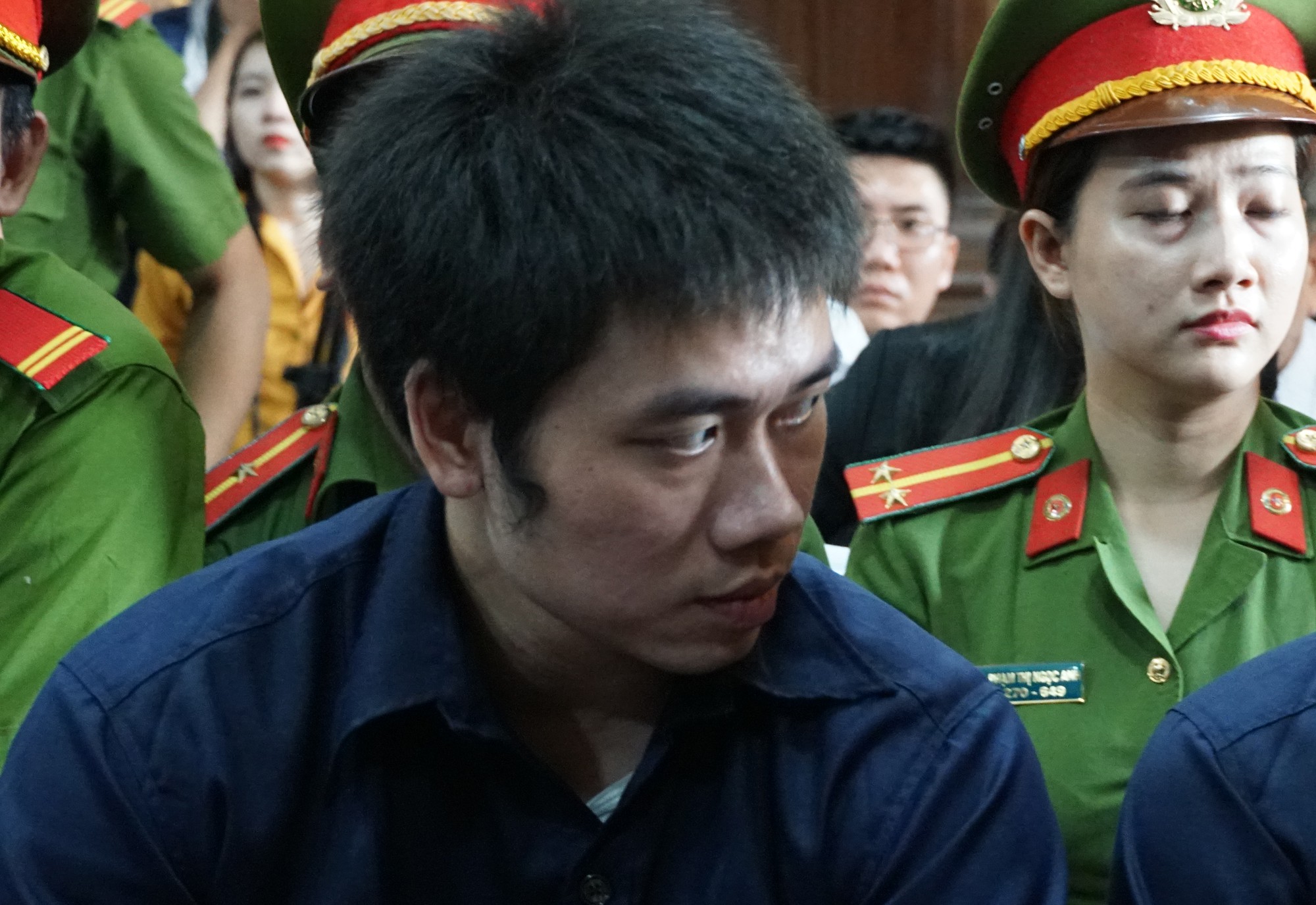 10 bị cáo trong đường dây ma túy khủng của ông trùm Văn Kính Dương có vai trò như thế nào? - Ảnh 3. 10 bị cáo trong đường dây ma túy khủng của ông trùm Văn Kính Dương có vai trò như thế nào? - Ảnh 3.