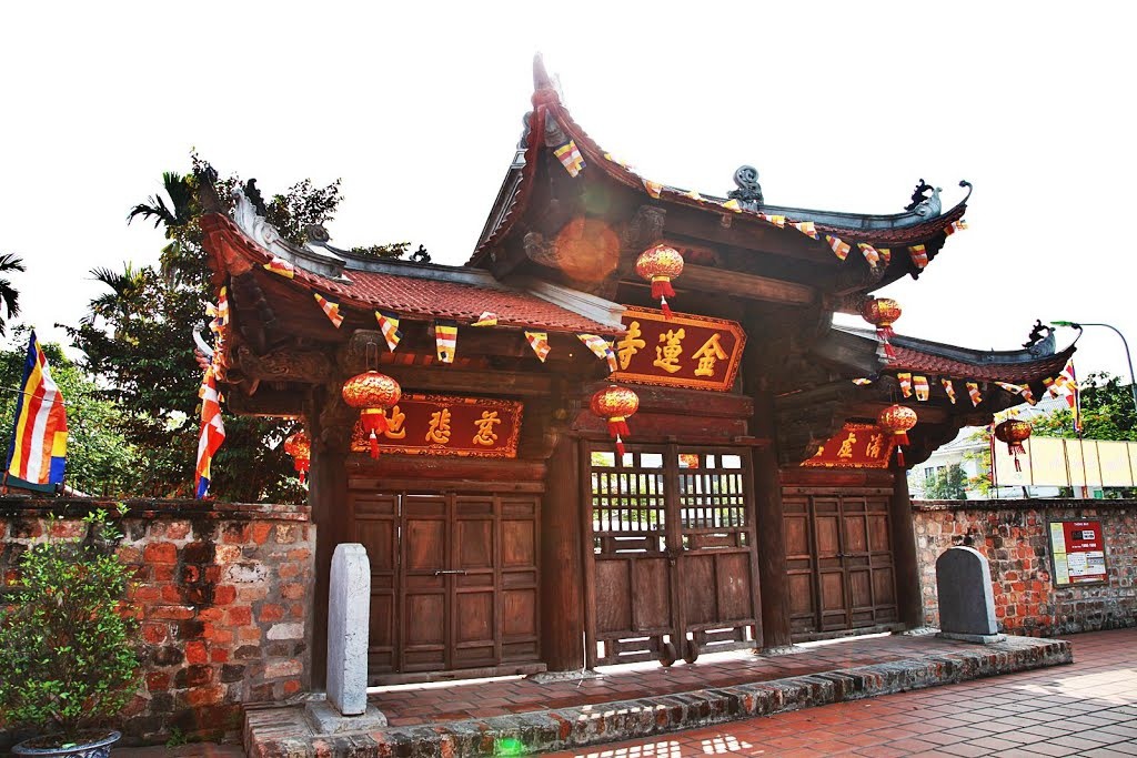 Cùng đón Đại lễ Phật Đản tại những ngôi chùa nổi tiếng ở Hà Nội - Ảnh 6.