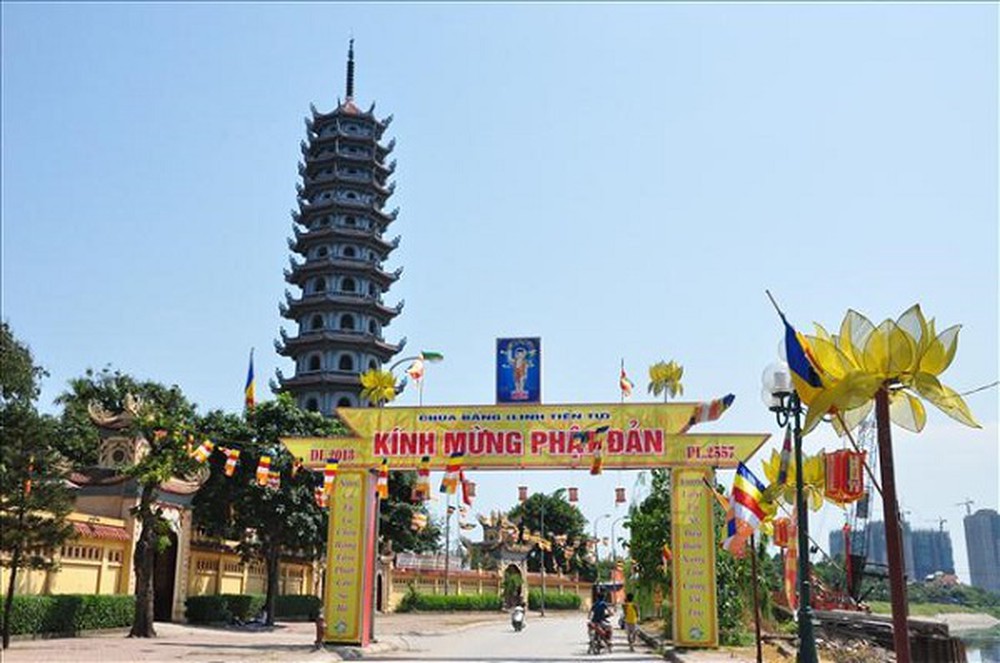 Cùng đón Đại lễ Phật Đản tại những ngôi chùa nổi tiếng ở Hà Nội - Ảnh 3.