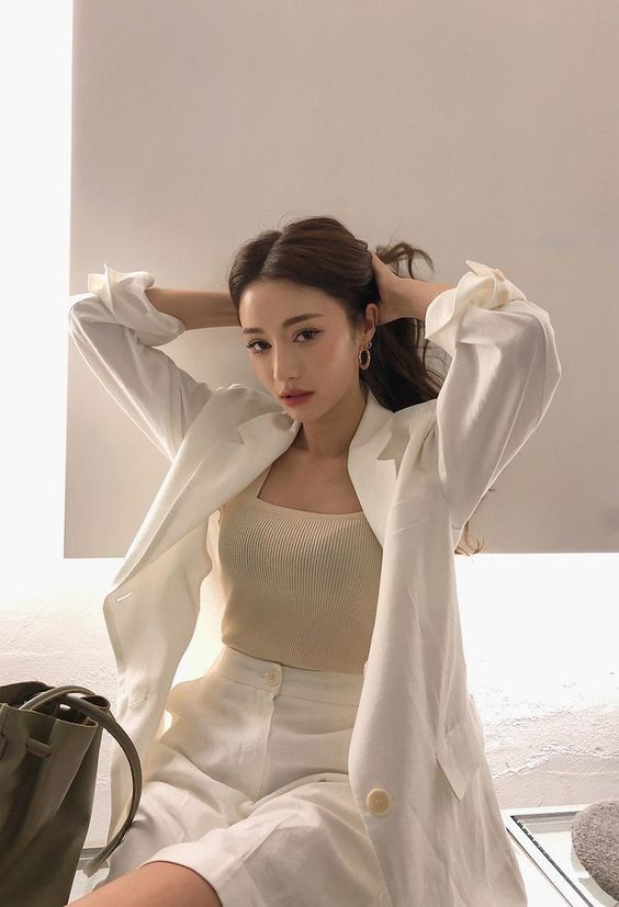 Tử vi hôm nay (9/5/2019) của 12 con giáp: Đời sống tình cảm của tuổi Tỵ có nhiều xáo trộn - Ảnh 3. Tử vi hôm nay (9/5/2019) của 12 con giáp: Đời sống tình cảm của tuổi Tỵ có nhiều xáo trộn - Ảnh 3.