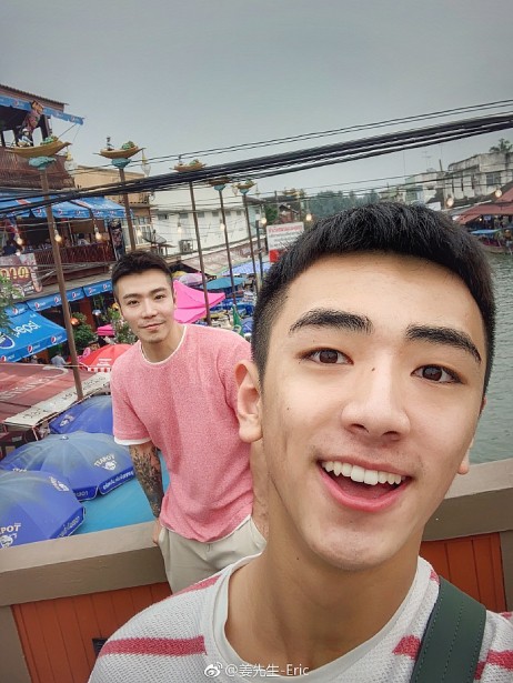 Thông tin cặp đam mỹ cường công mỹ thụ nổi tiếng mạng xã hội chia tay khiến fan tiếc hùi hụi - Ảnh 9. Thông tin cặp đam mỹ cường công mỹ thụ nổi tiếng mạng xã hội chia tay khiến fan tiếc hùi hụi - Ảnh 9.