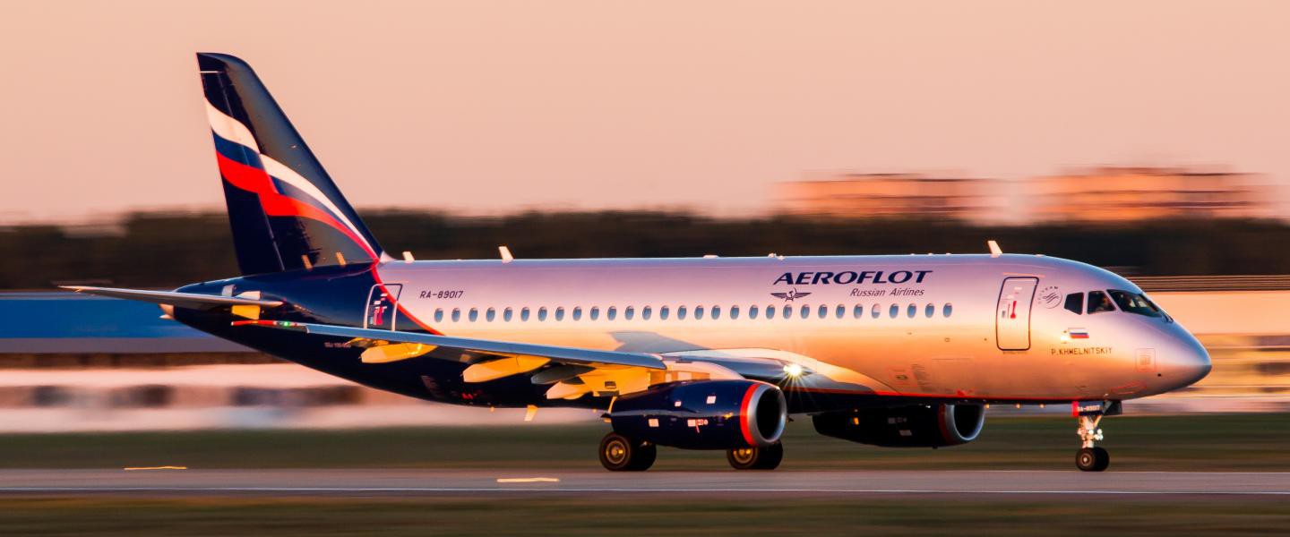 Khoảnh khắc thoát khỏi lưỡi hái tử thần của hành khách trong thảm họa của máy bay Sukhoi Superjet 100 - Ảnh 1.