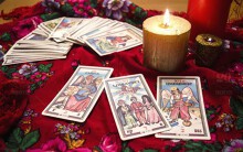 Tử vi hôm nay (9/5) qua lá bài Tarot: Chấp nhận và hài lòng