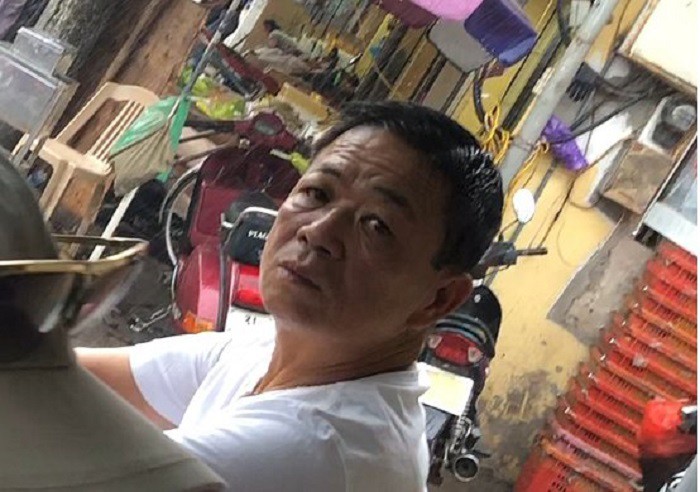 Hưng kính bị đề nghị truy tố tội cưỡng đoạt tài sản trong vụ bảo kê chợ Long Biên - Ảnh 1. Hưng kính bị đề nghị truy tố tội cưỡng đoạt tài sản trong vụ bảo kê chợ Long Biên - Ảnh 1.
